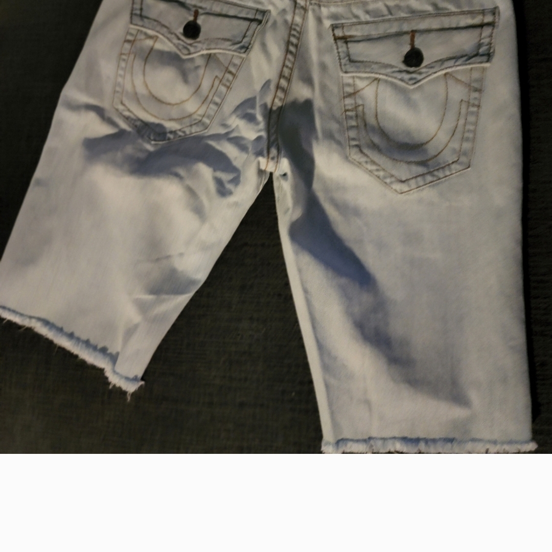 Stylish Light Blue Denim Shorts